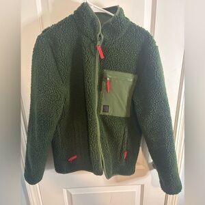 Topo designs Men’s Green Sherpa Fleece Jacket with Red Accents size small EUC